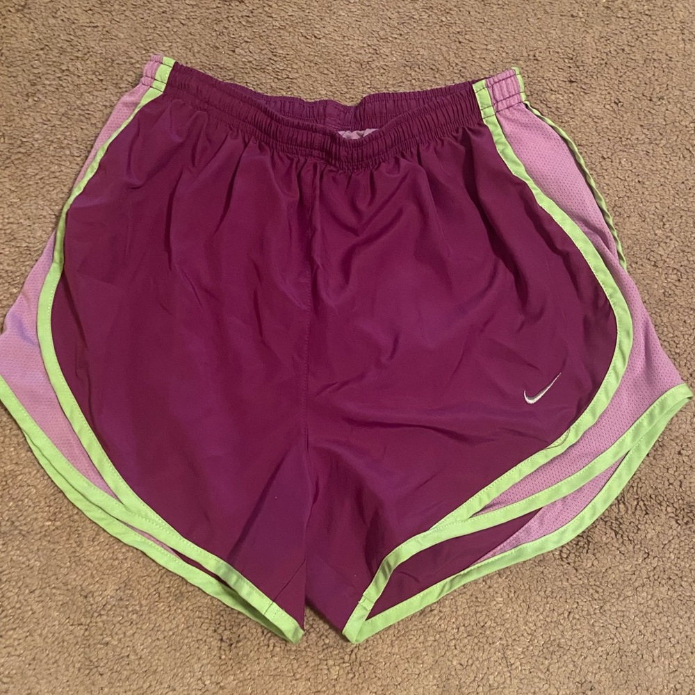 Nike Tempo Short
